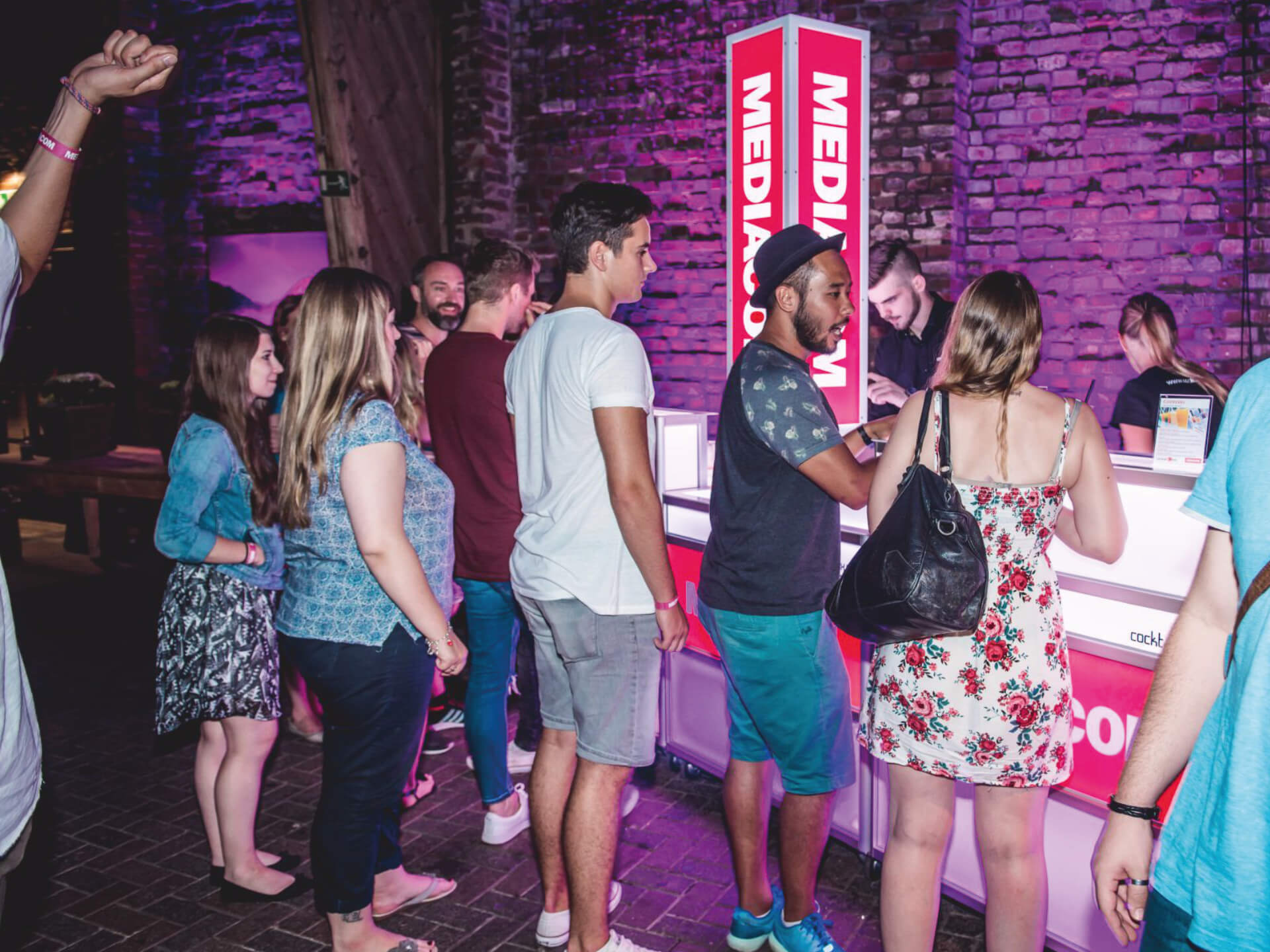 Cocktail-box pre firemné párty